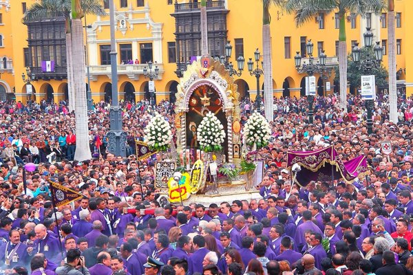 Thumbnail for October Turns to Faith: The Christ of Pachacamilla Dresses Peru in Purple