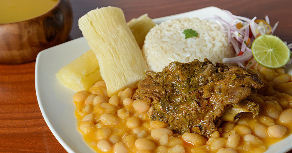 https://peruexplorereusdev.blob.core.windows.net/media/articles/seco-de-cabrito-plato-emblematico-del-norte-de-peru/seco-de-cabrito-plato-emblematico-del-norte-de-peru.jpg